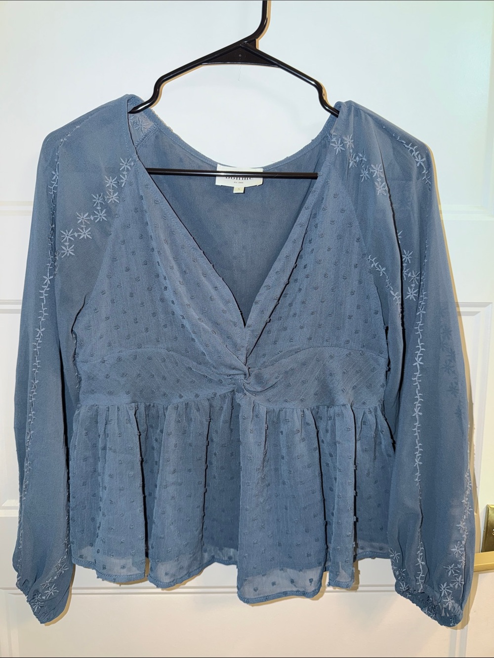 Women’s Blue Peplum V-Neck Blouse
